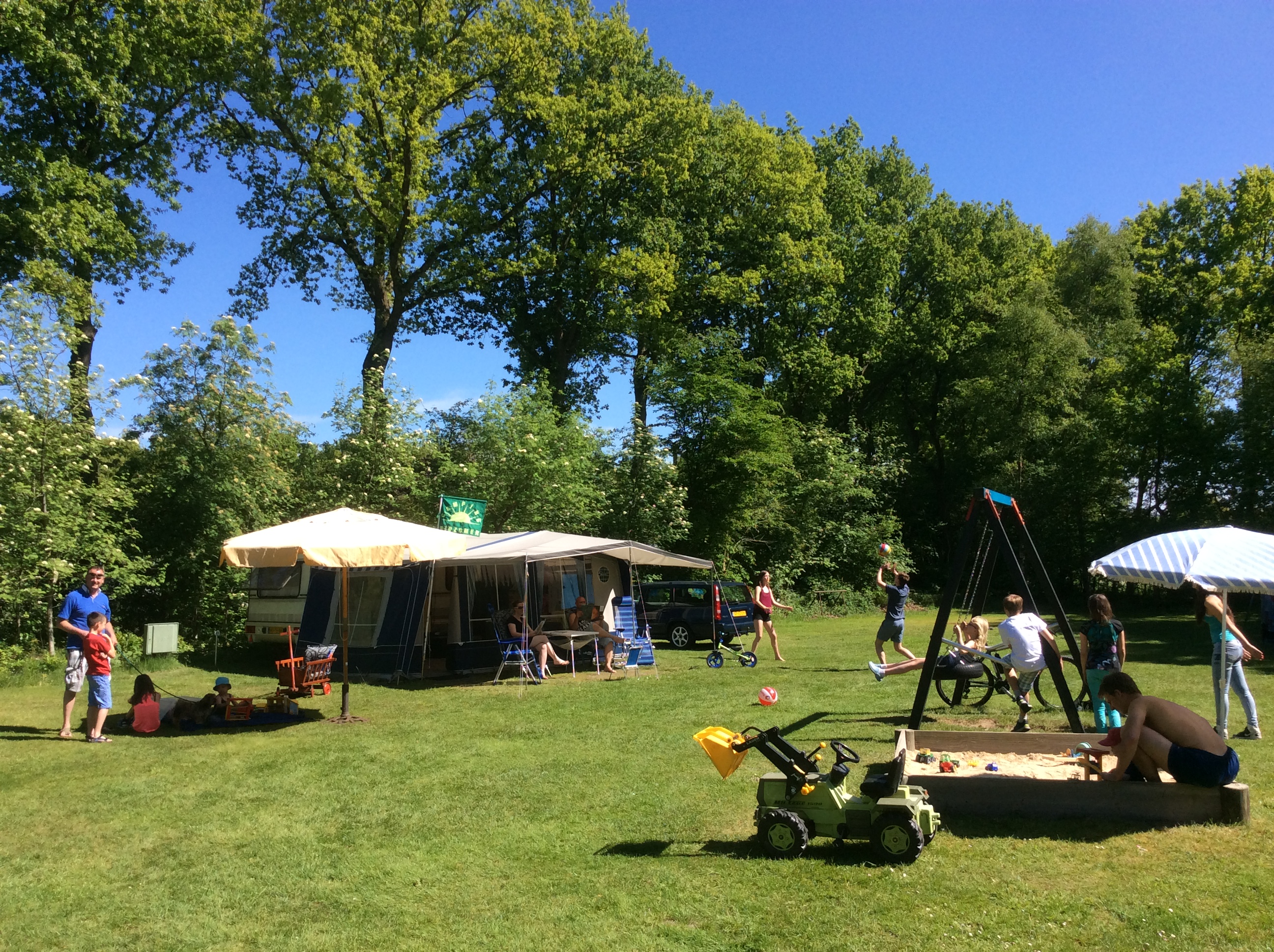 Camping Midzomer — Photo 1 of 4